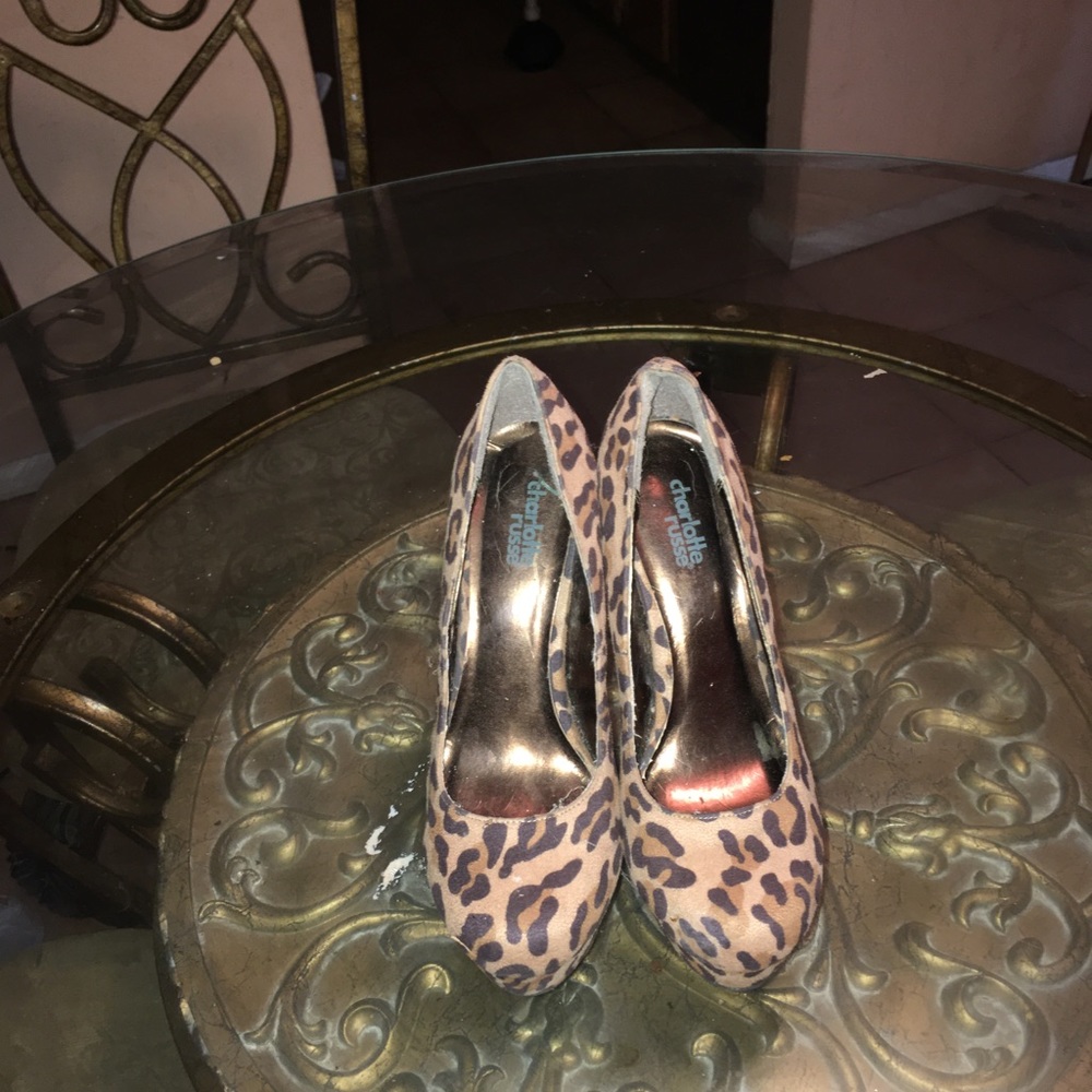 Charlotte Russe 6 inch heels size 8